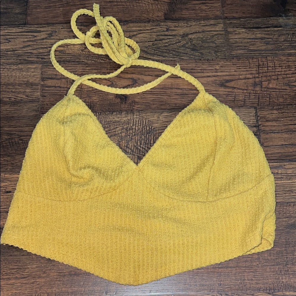 SHEIN Yellow Ribbed Crop Top